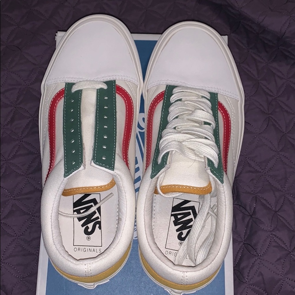 Vault by Vans Old Skool LX Sneaker